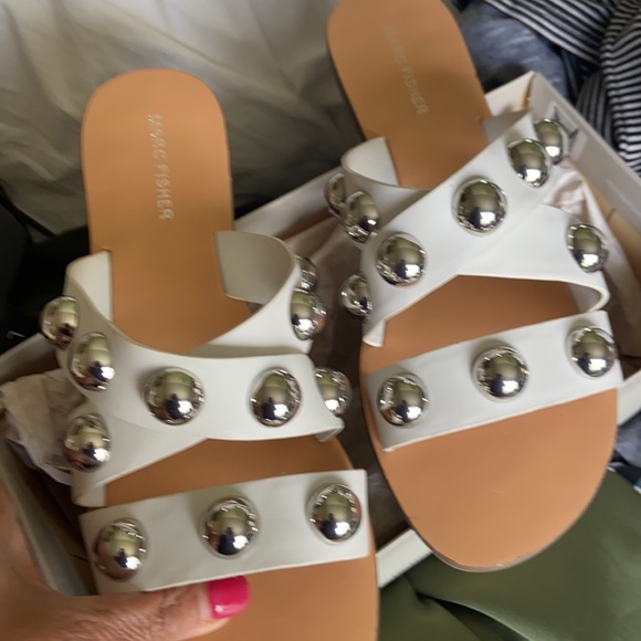 New marc fisher sandals - Picture 7 of 10